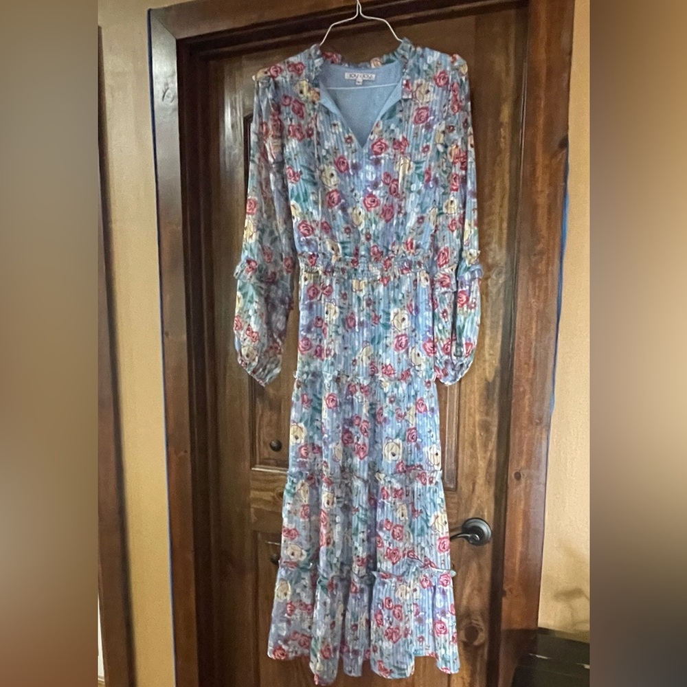 JoyJoy Floral Split Neck Long Sleeve Tiered Maxi Dress | XL
